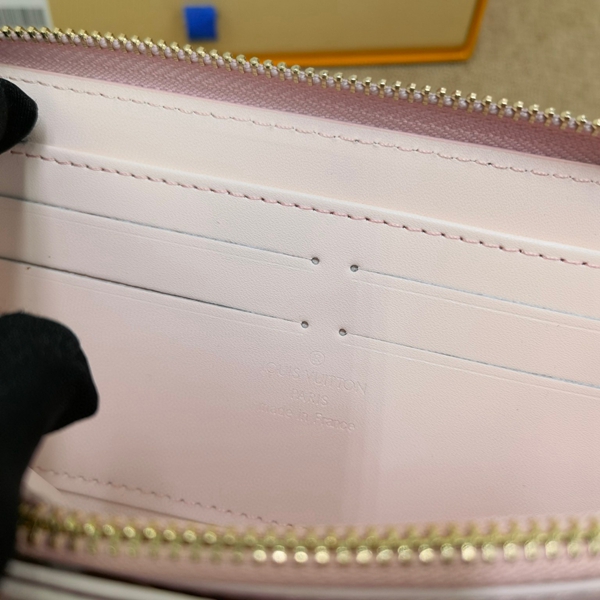 LVコピーウォレット素材ディテール